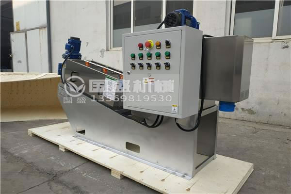 疊螺脫水機(jī)操作規(guī)范書(shū) 疊螺脫水機(jī)操作規(guī)范書(shū)