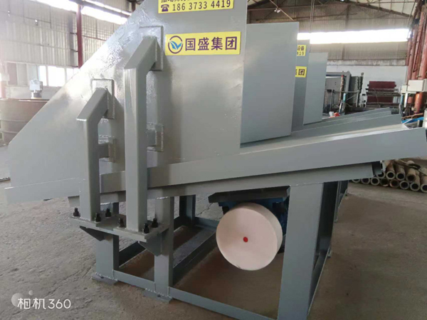 溜井震動放礦設備 溜井震動放礦設備